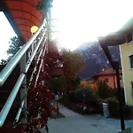 Alloggio Ponte Dei Cavalleggeri Гостевой дом *