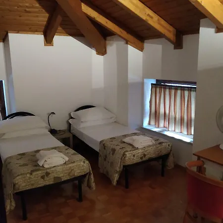 Alloggio Ponte Dei Cavalleggeri Trento