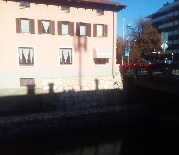 Alloggio Ponte Dei Cavalleggeri *