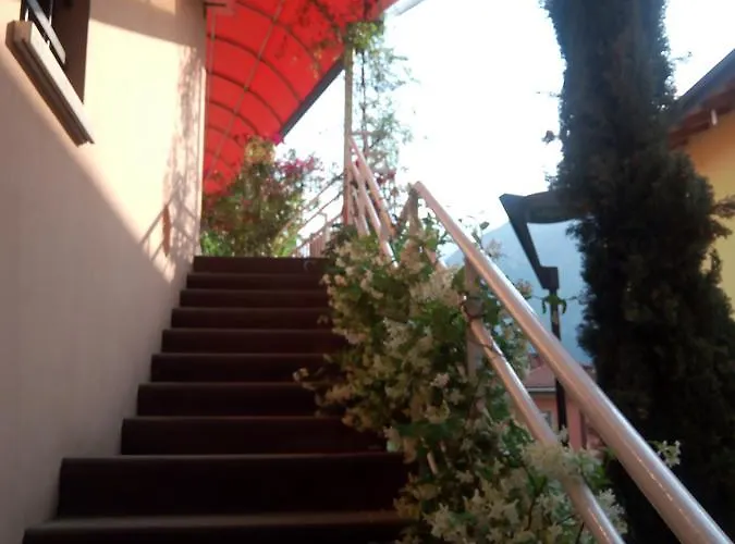 Alloggio Ponte Dei Cavalleggeri * טרנטו