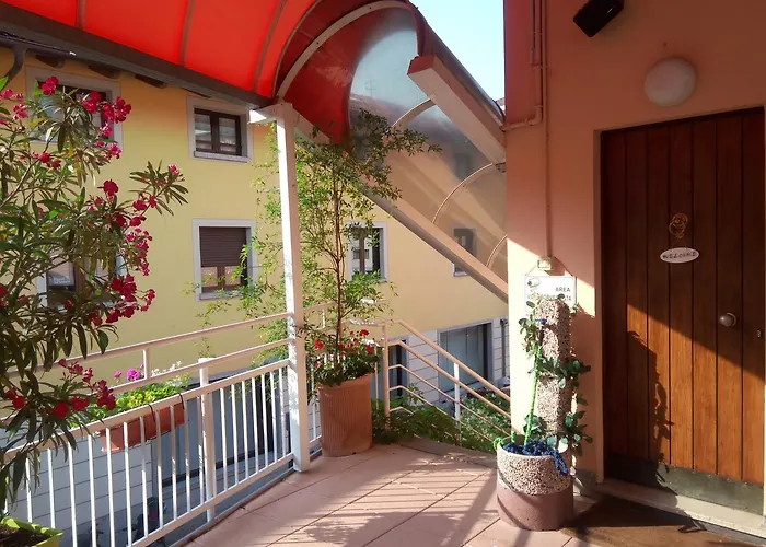 בית הארחה Alloggio Ponte Dei Cavalleggeri *